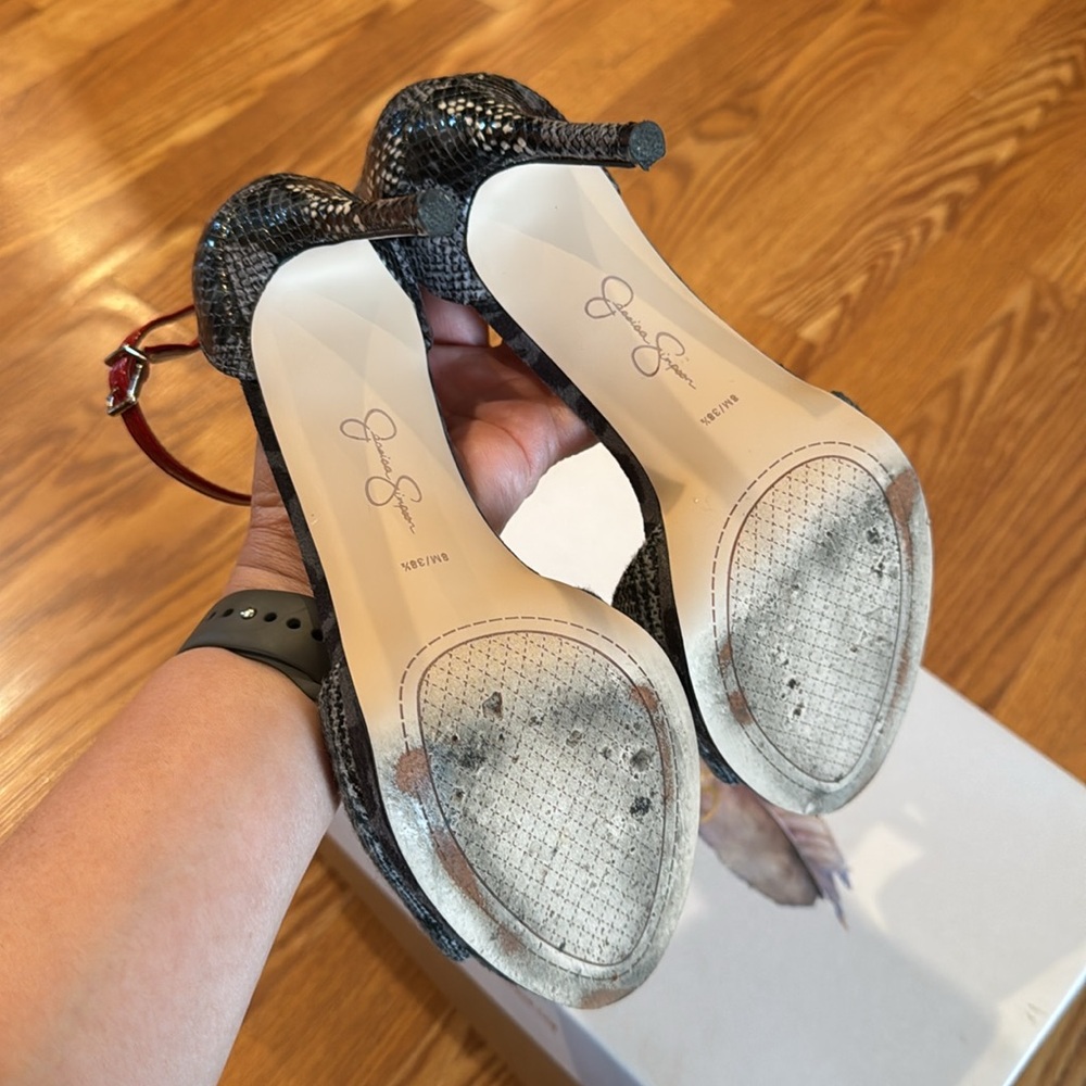 Jessica Simpson Sandals - Picture 11 of 12
